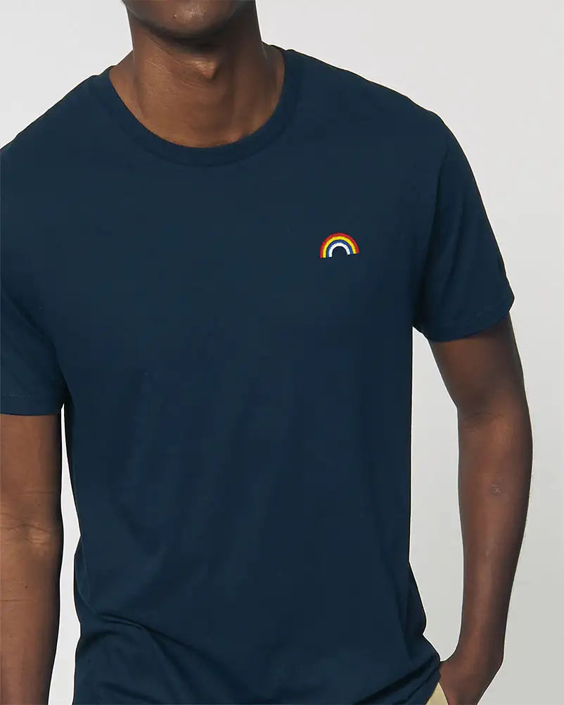 T-shirt bleu homme avec arc en ciel brodé