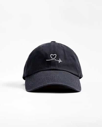 Casquette noir avec avion brodé